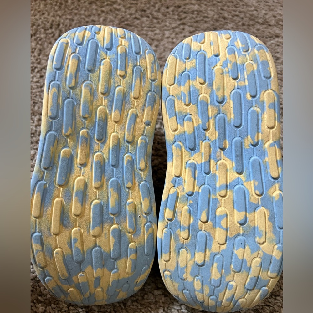 Adidas toddler 10k Shoes - Light Blue and Yellow - Picture 4 of 5